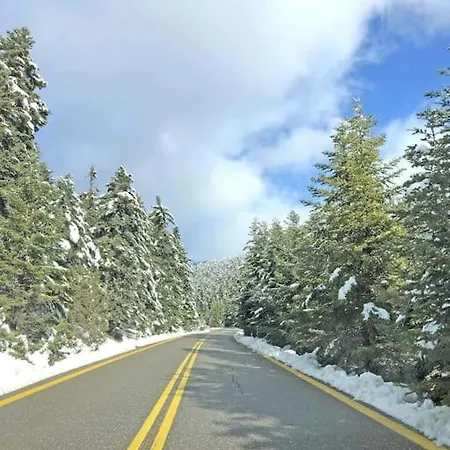 Hideaway I *