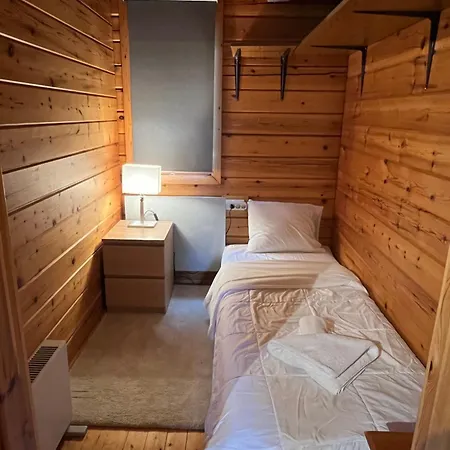 Hideaway I Nyaraló *
